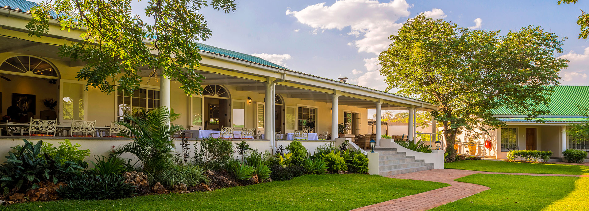 A gem of a lodge with manicured gardens at Batonka Guest Lodge