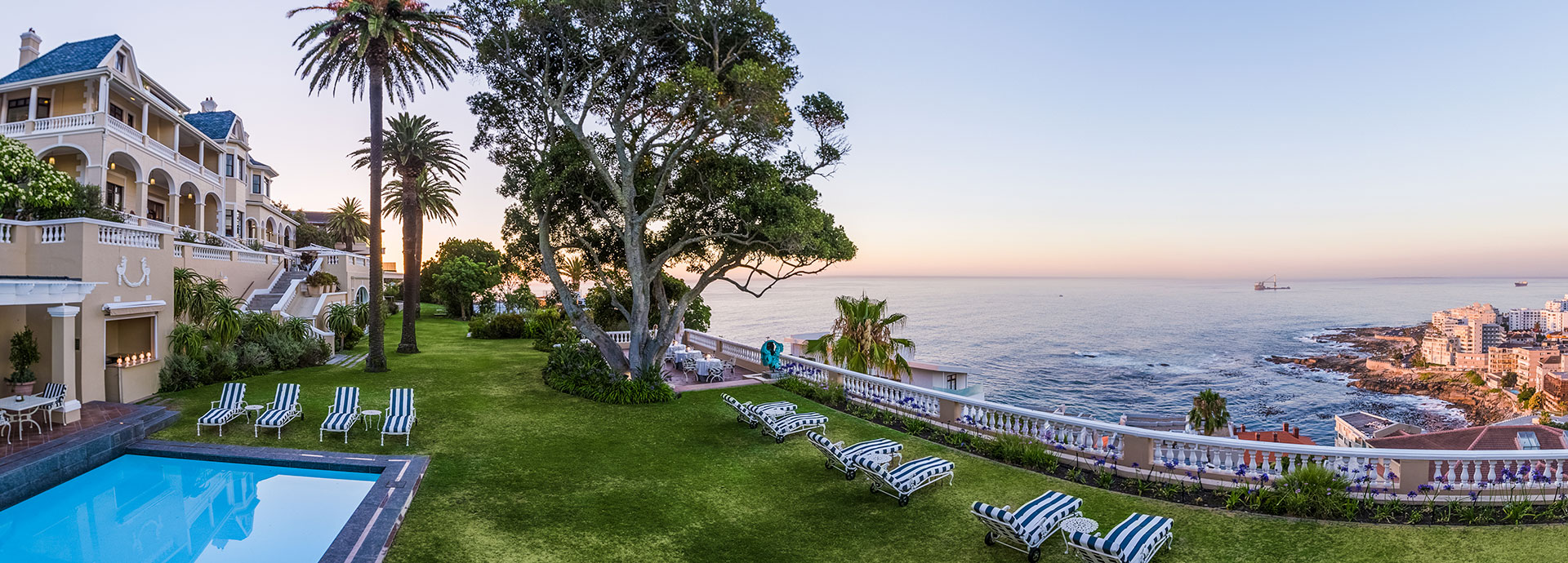 Pool with a view at the spectacular Ellerman House in Cape Town