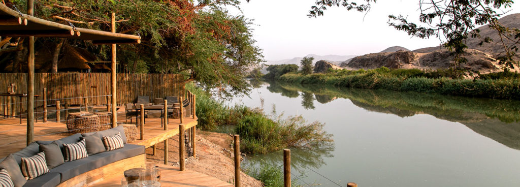 Rest on the banks of the Kunene River at Serra Cafema