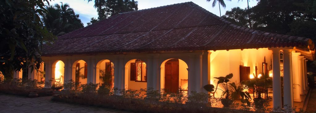 Ratwatte Walauwa by night