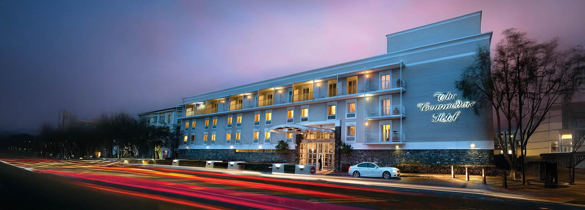 The Commodore Hotel Cape Town at sunset