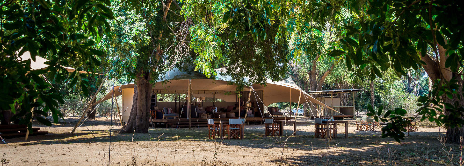 Colonial-style lounge area at Little Ruckomechi Camp, Zimbabwe