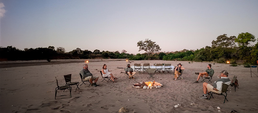 Mhara River Camp Bush Dinners In The Chitake Riverbed