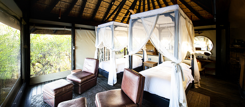 Twin bedroom suite in King's Pool safari Camp, Linyanti, Botswana
