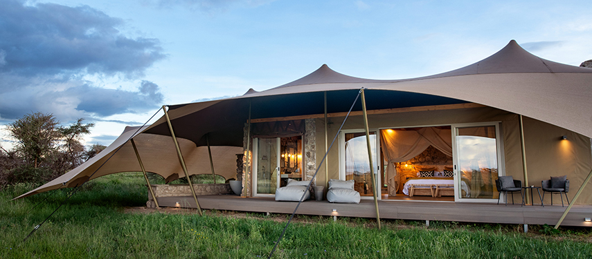 Exterior view of a tented suite at Namiri Plains Retreats