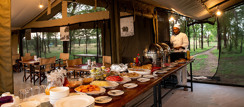 Buffet breakfast at Serengeti Ndutu Kati Kati Tented Camp