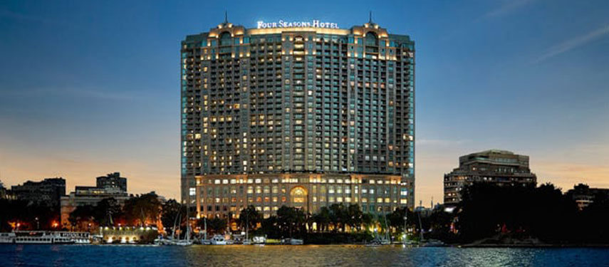 Panoramic views over the Nile at the Four Seasons - Cairo at Nile Plaza