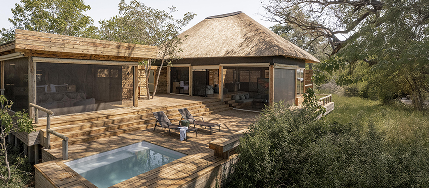 Private safari suite with pool at Vumbura Plains safari lodge in Botswana's Okavango Delta