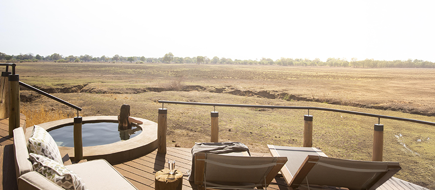 Plunge pool at Puku Ridge, Zambia
