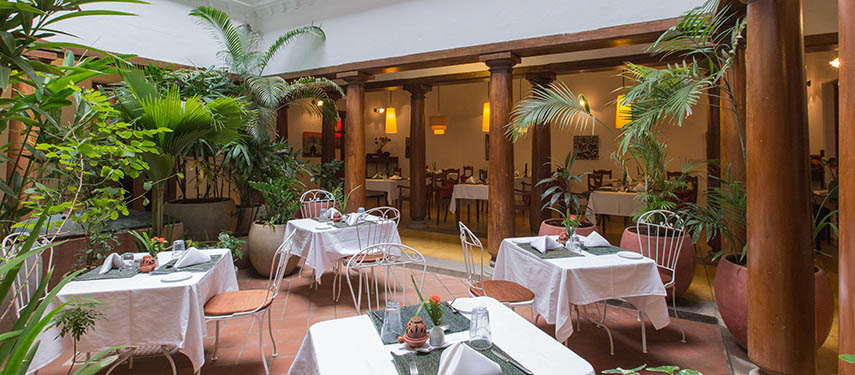 An honorary experience in a Tamil home at Maison Perumal