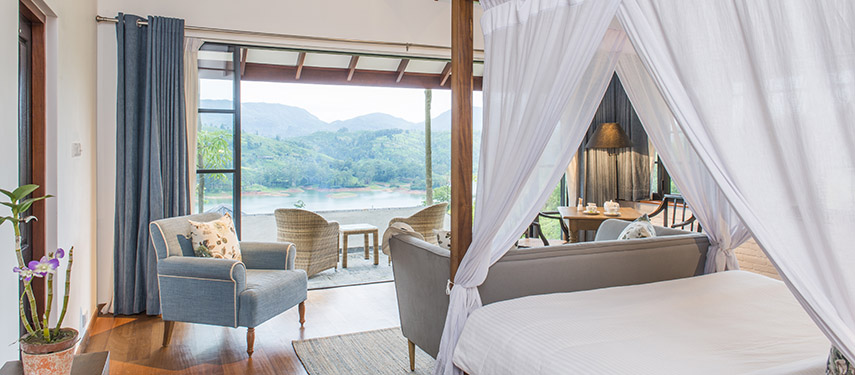 Overlook the Castlereagh Lake and watch seaplanes take off when staying at Camellia Hills