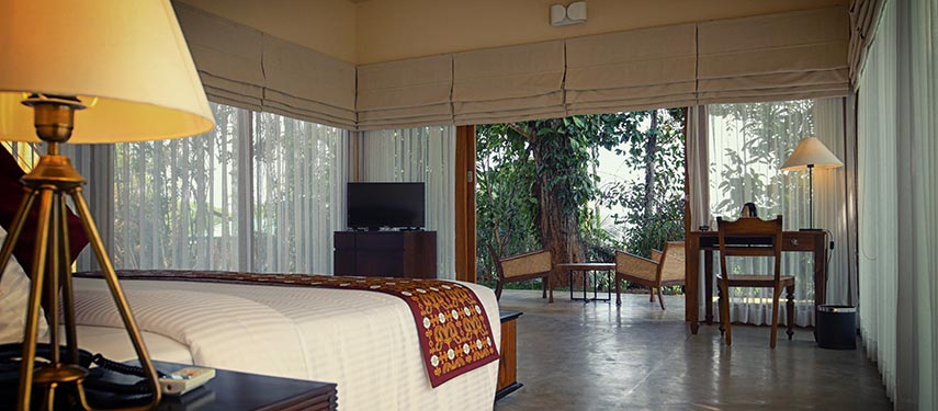 Verdant greenery and misty mountain surroundings await at Kings Pavilion