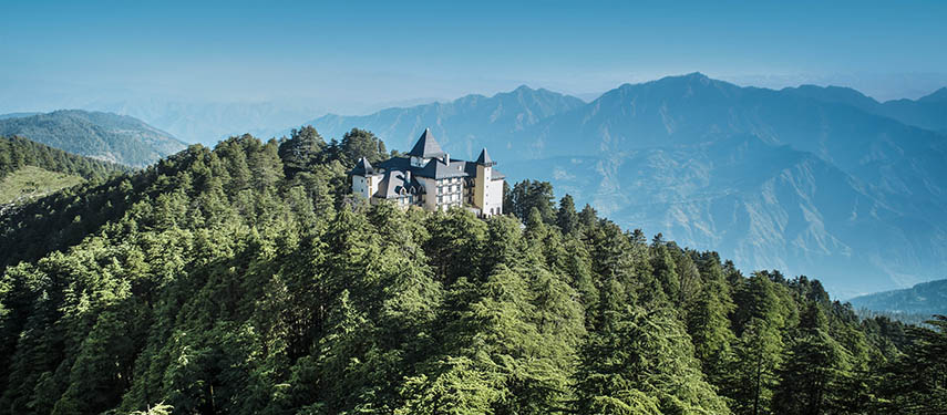 The former residence of Lord Kitchener, the Oberoi Wildflower Hall is now a 5-star Shimla hotel