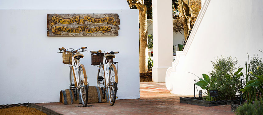 Explore the village of Franschhoek by bicycle from Akademie Street Boutique Hotel