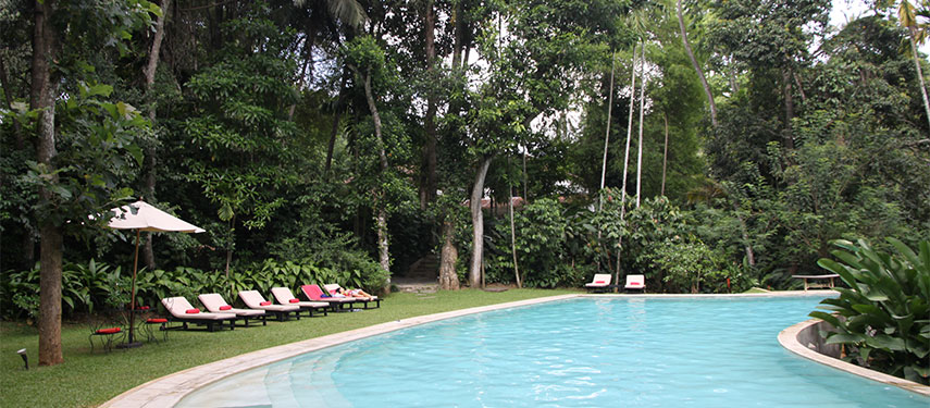 Ratwatte Walauwa swimming pool, Kandy, Sri Lanka