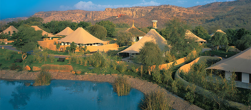 Luxury just outside of Ranthambore National Park at Oberoi Vanyavilas