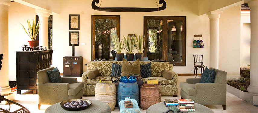 Explore the wonders of Pench National Park and its creatures within, when staying at Baghvan Jungle Lodge