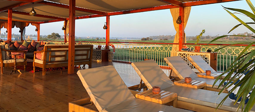 The sundeck of Queeny Of The Nile luxury dahabeya boat