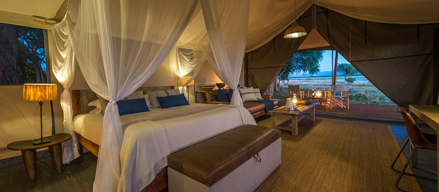 Luxurious tented suite at Ruckomechi safari camp in Mana Pools National Park, Zimbabwe