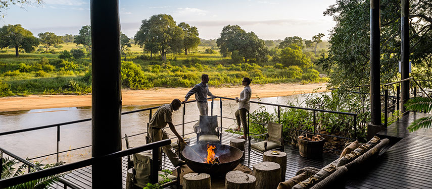 Extraordinary views with a fireplace for sundowners at Singita Ebony