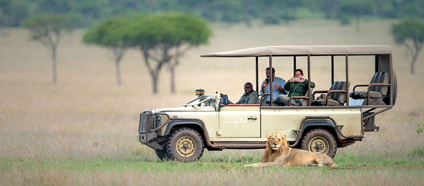 Game rich drives amongst the savannah at Singita Explore