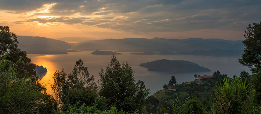 Spectacular views over Lake Bulera from the luxurious Virunga Lodge