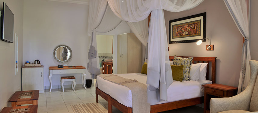 Spacious and luxurious accommodation at Batonka Guest Lodge, Zimbabwe